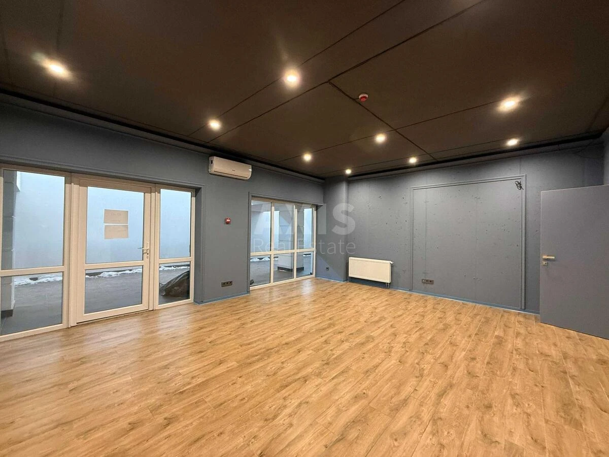 Объект торговли ул. Михаила Максимовича 24, 40м2657142