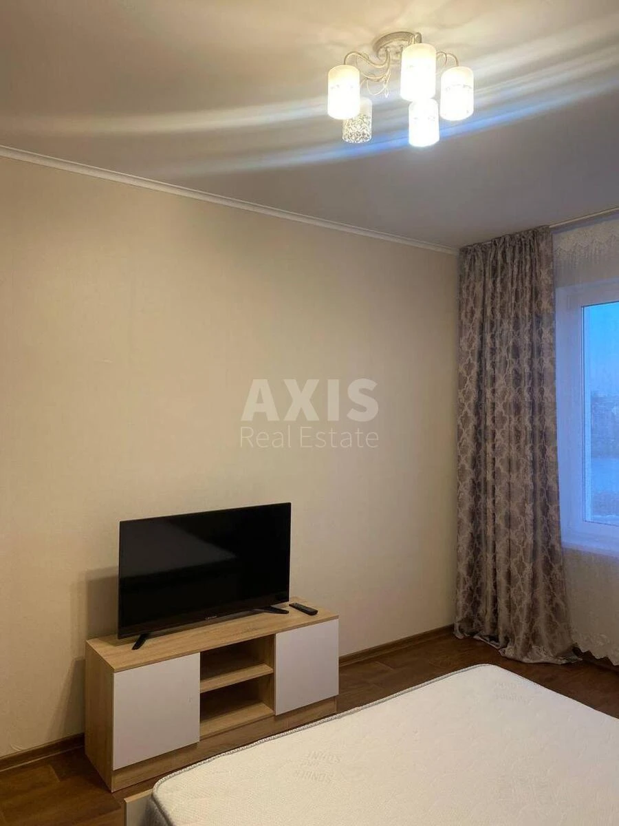 1k apartment vul. Revuc'kogo 54Б647512