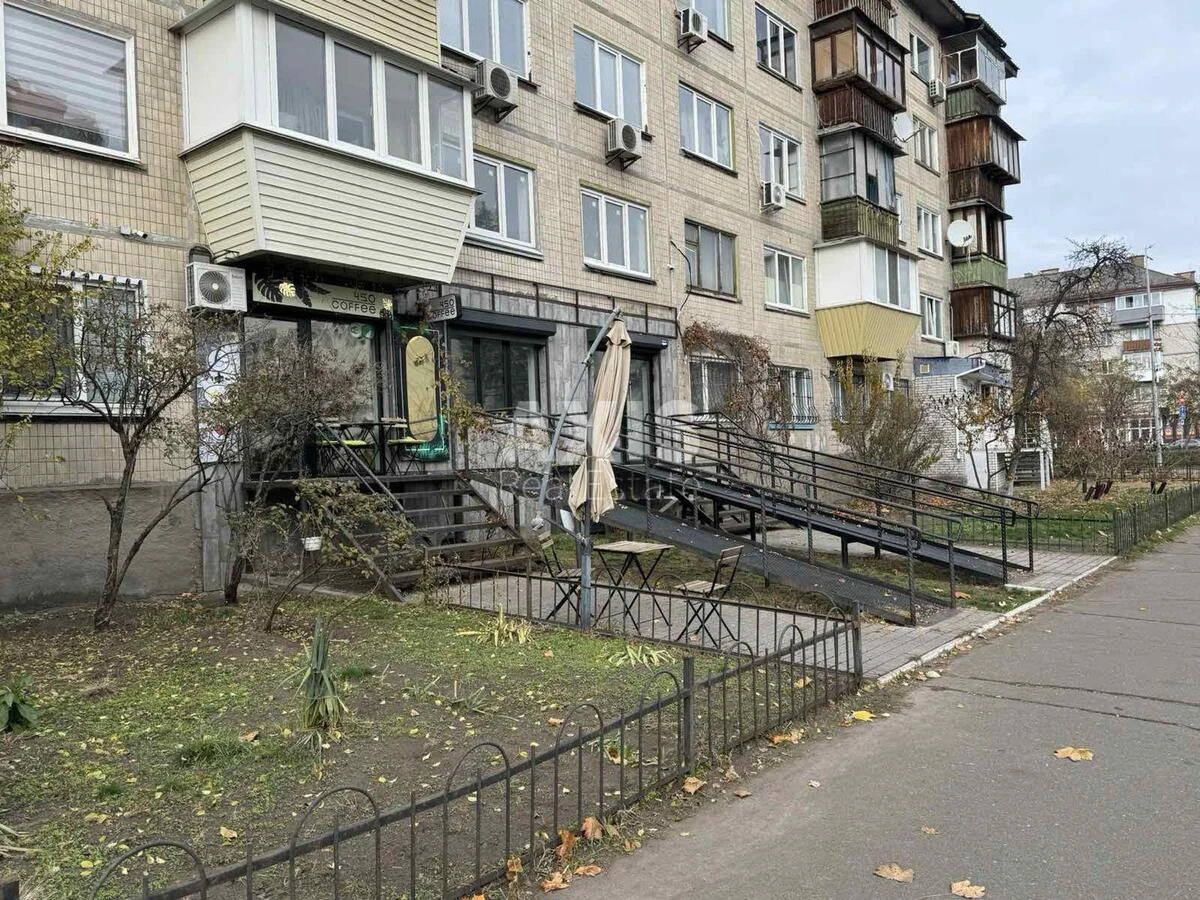 Объект торговли ул. Уинстона Черчилля 25, 45м2613853