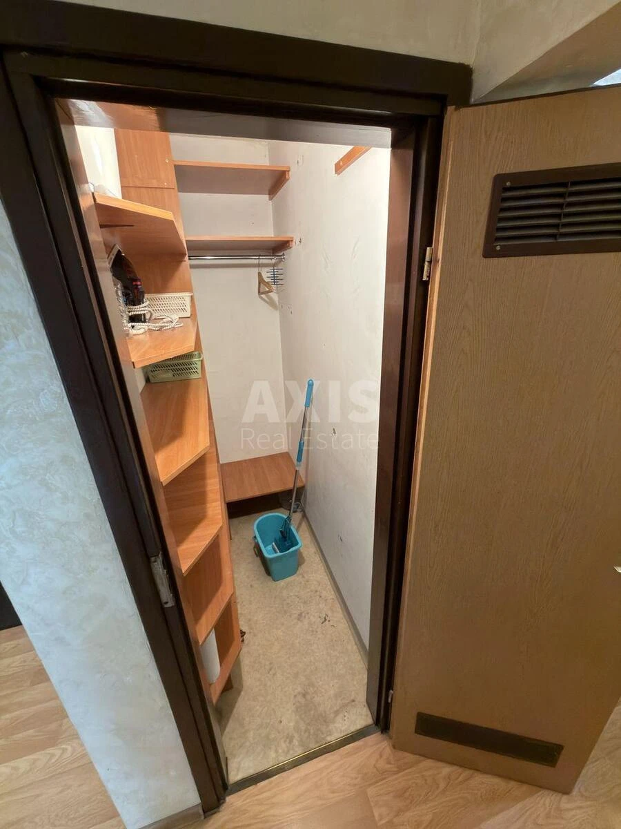 3k apartment vul. Puljuja Ivana 1708581