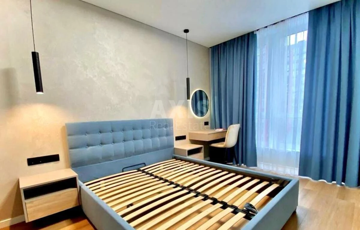 1k apartment vul. Grechka Marshala 40/12645421