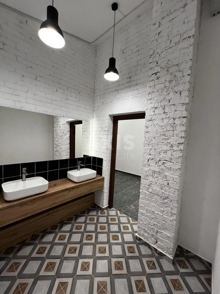 Office vul. Mezhygirs'ka 87А, 316m2698161