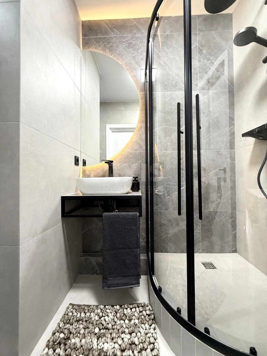 1k apartment vul. Prychal'na 12664579