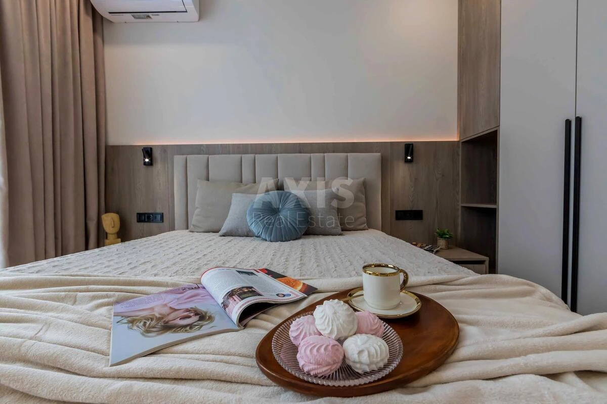 1к квартира ул. Братьев Шеметов 10/8665120