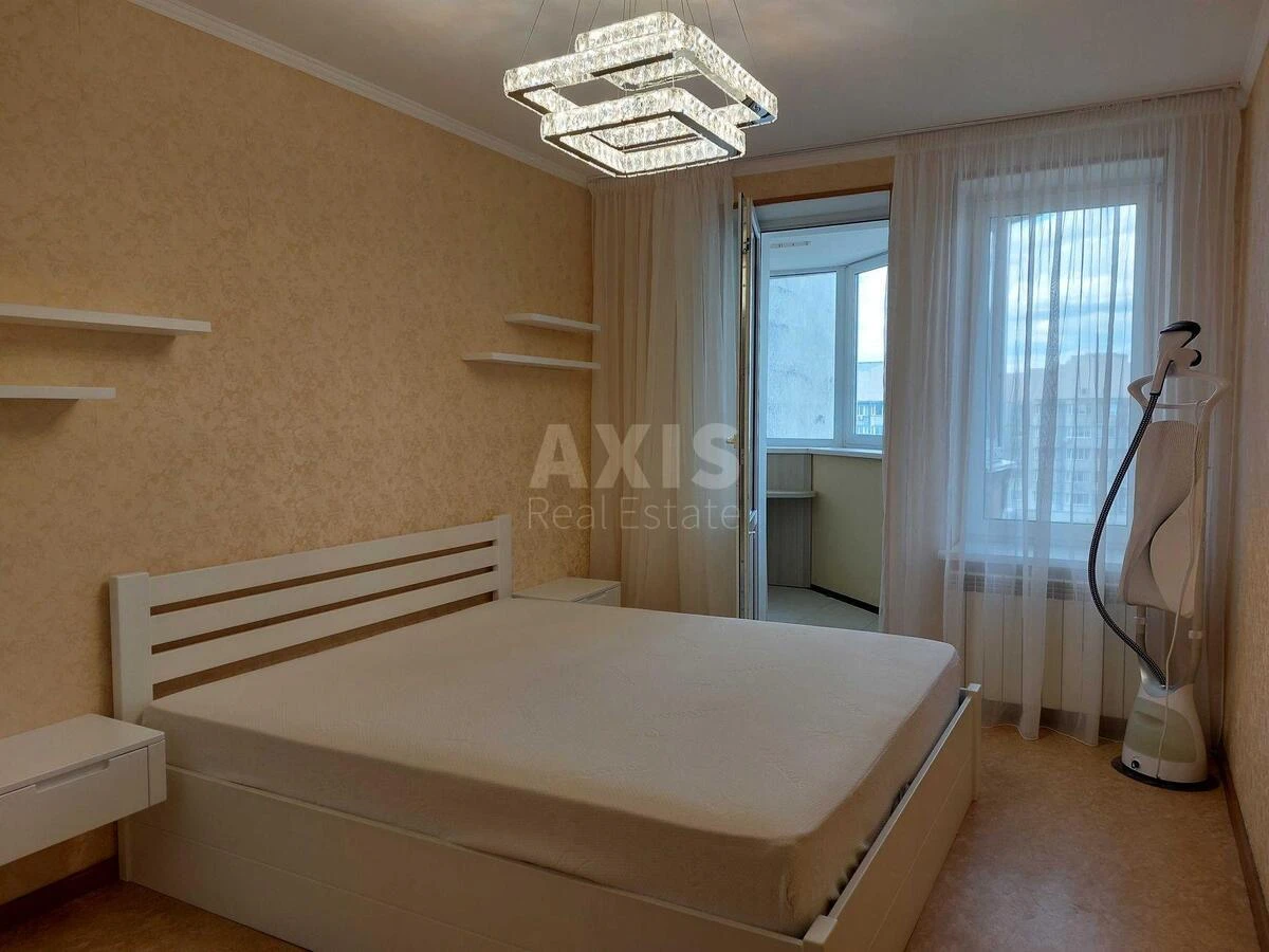 3k apartment vul. Yulia Zdanovska 54А696613