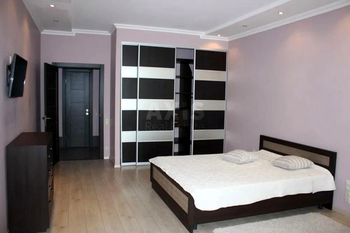3k apartment vul. Mel'nykova 18Б6655512