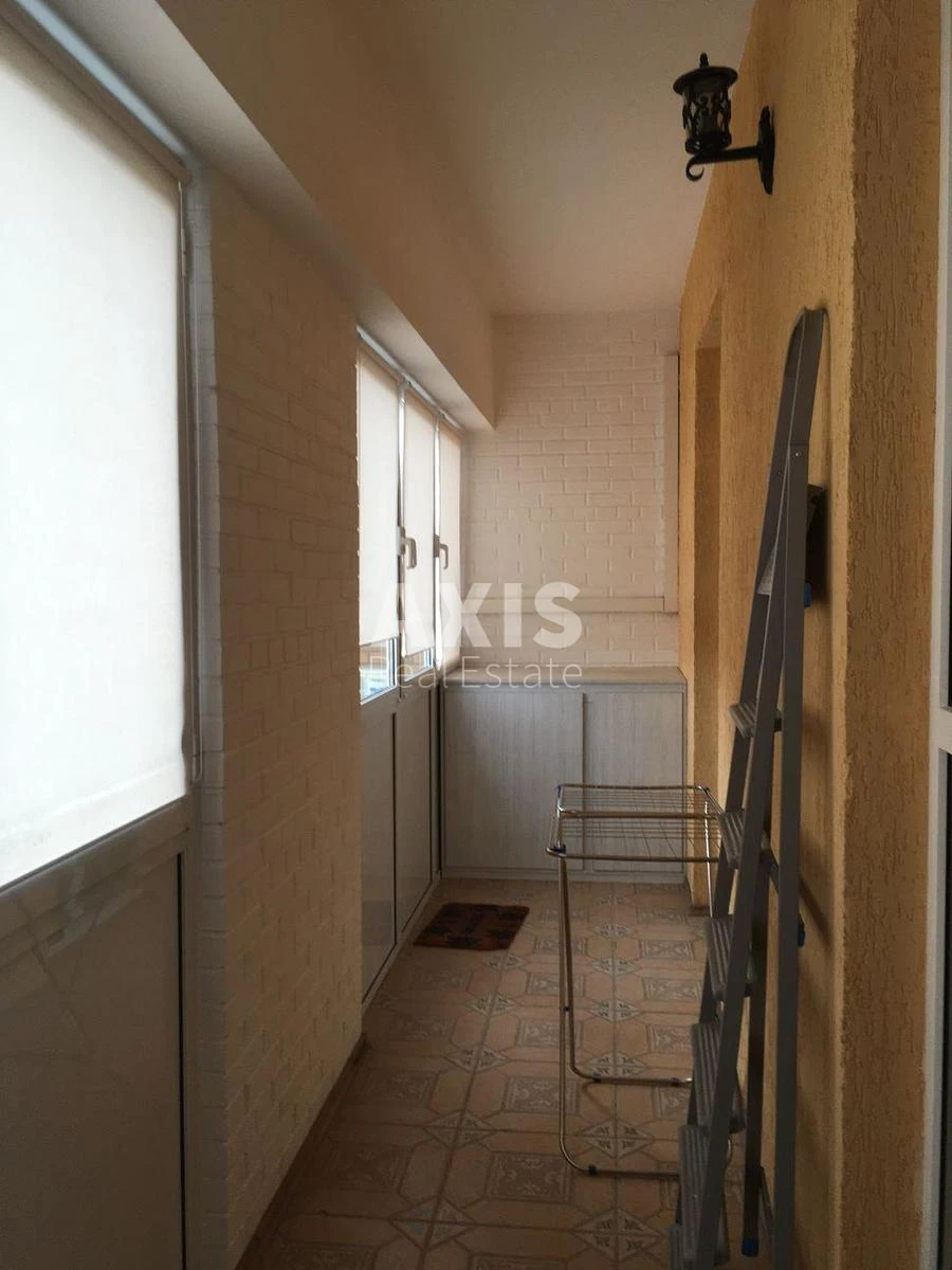 2к квартира ул. Почайнинская 70435735