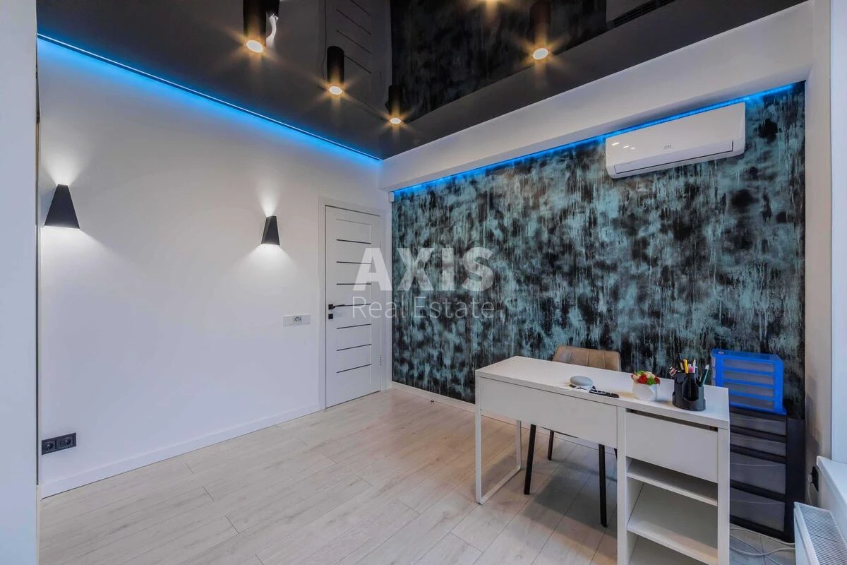 4k apartment pr-t Berestejskij 67653463