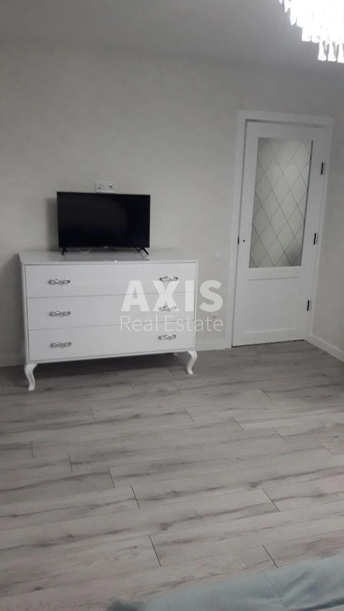 3k apartment uzv. Lysogirs'kyj 20423663