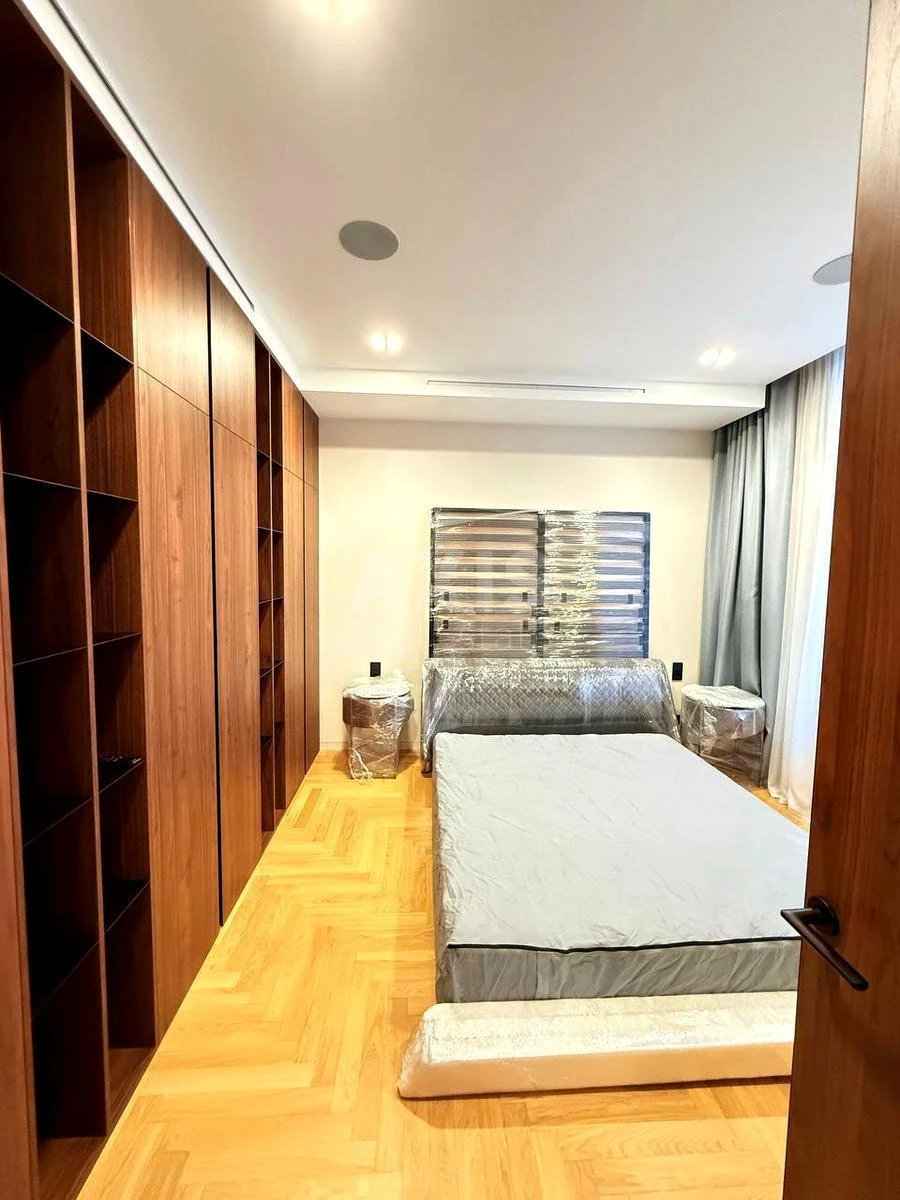 3к квартира ул. Андрея Верхогляда 19Б6552917