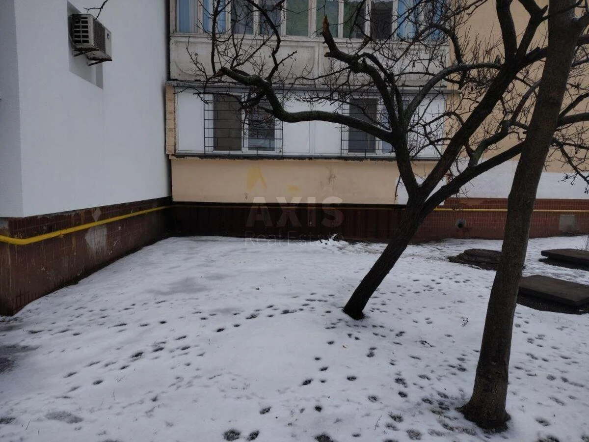 1k apartment vul. Trostjanec'ka 8Б6532013