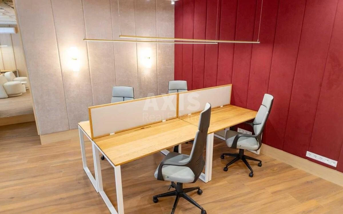 Office vul. Buslivs'ka 12, 135m2669702