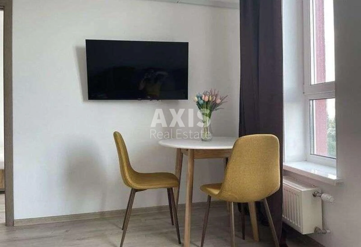 1k apartment pr-t Sobornosti 17292971