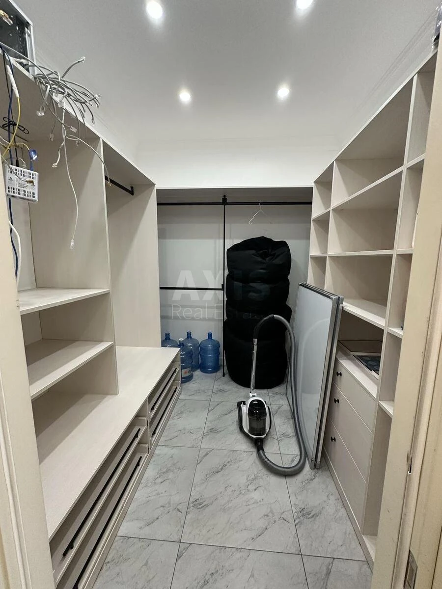 Office uzv. Klovs'kyj 7, 159m26750013