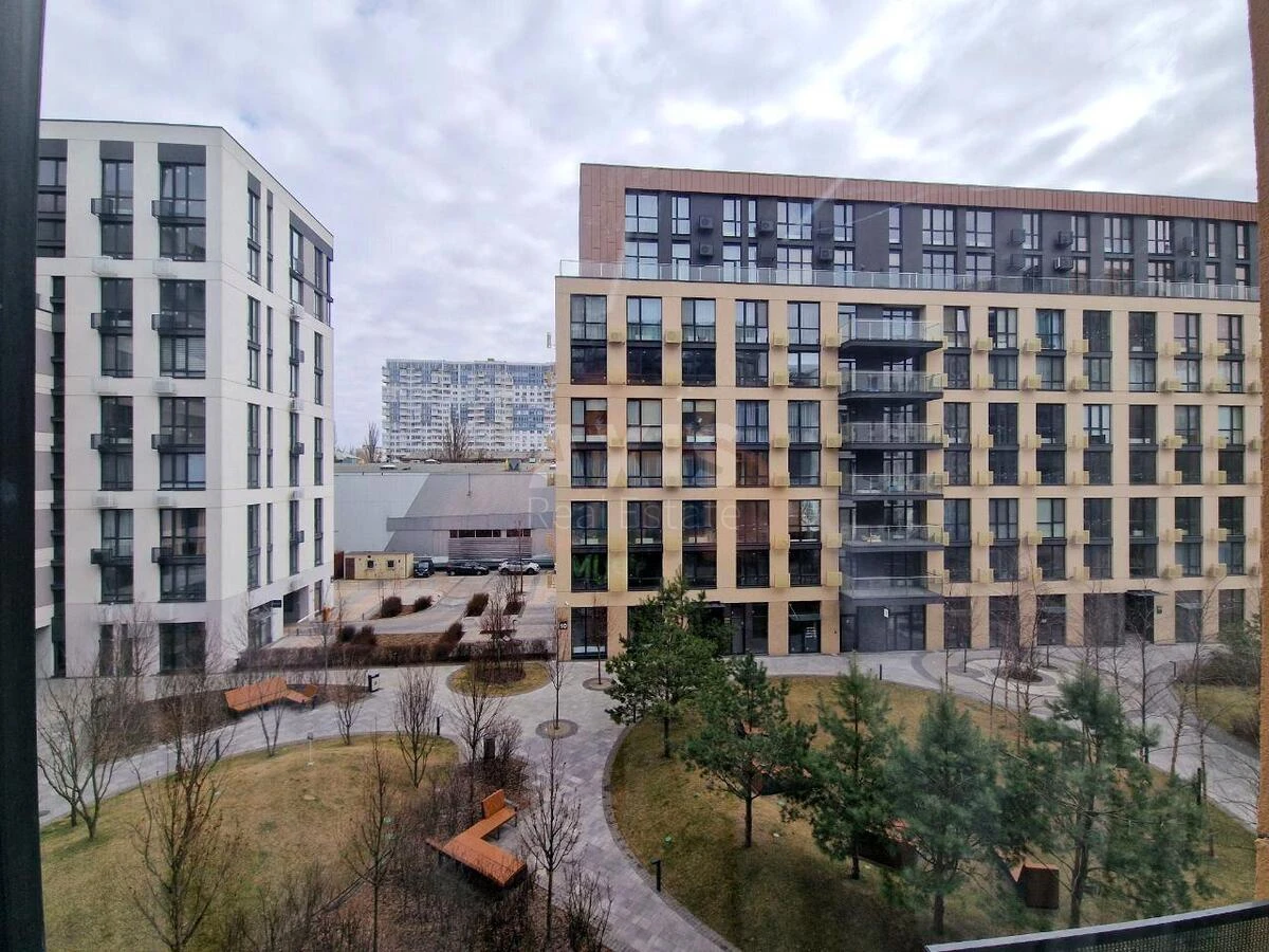 2k apartment vul. Saljutna 2Б672683