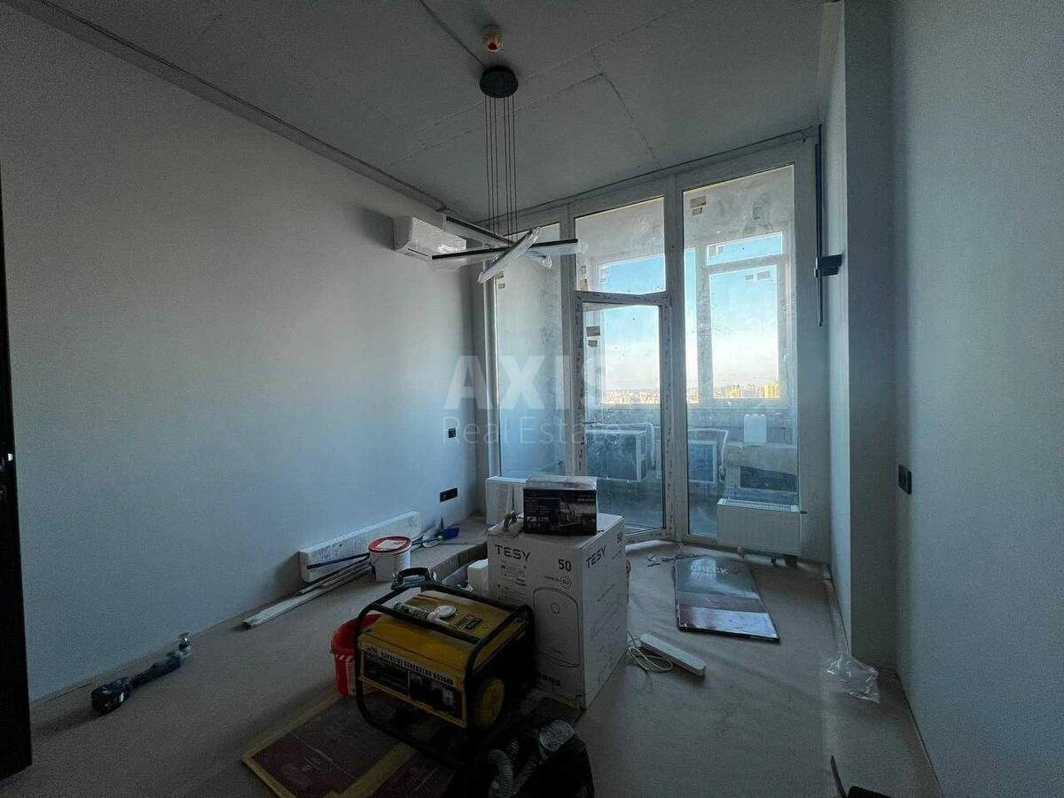 Office pr-t Berestejskij 11, 122m2657073