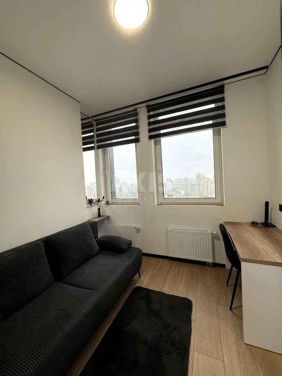 1k apartment pr-t Berestejskij 11Б657323