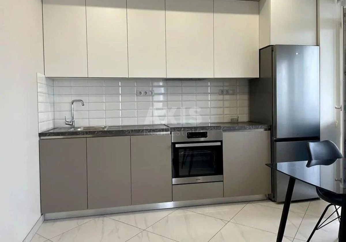 2k apartment nab. Dniprovs'ka 26Б