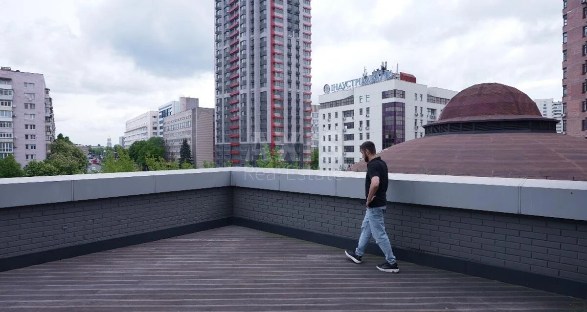 Office vul. Jevgena Konoval'cja 36Д, 345m2674936