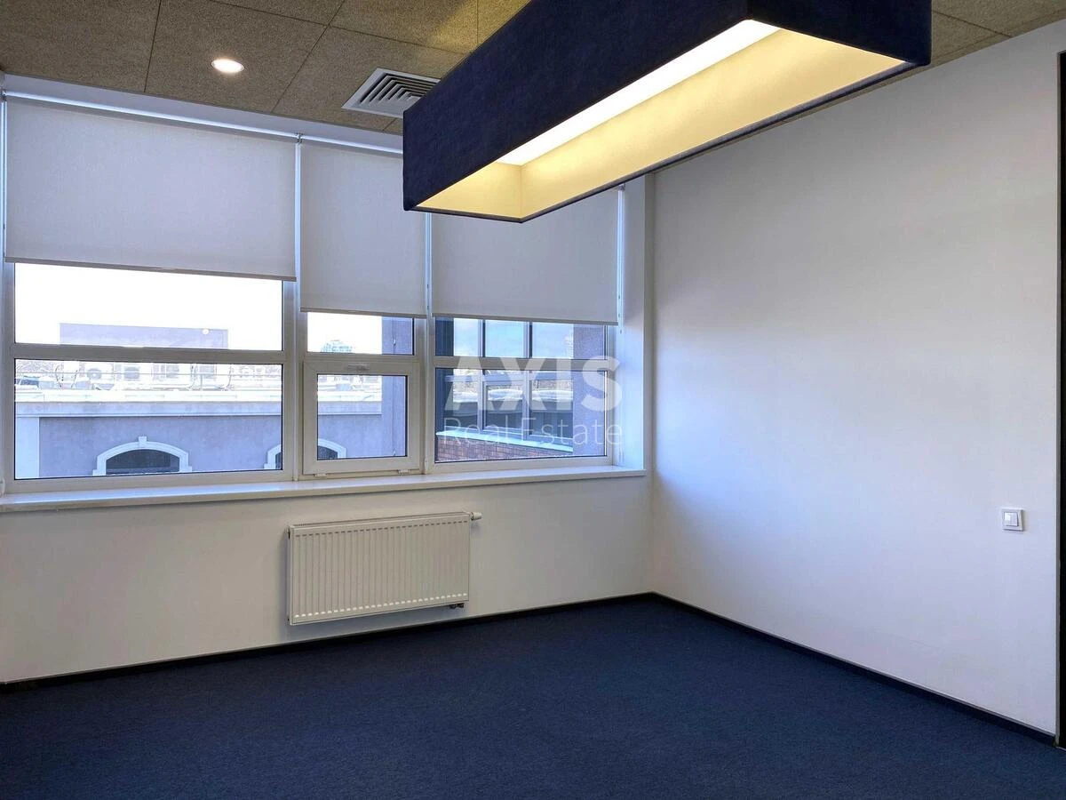 Офис ул. Телиги Елены 6, 472м2543785