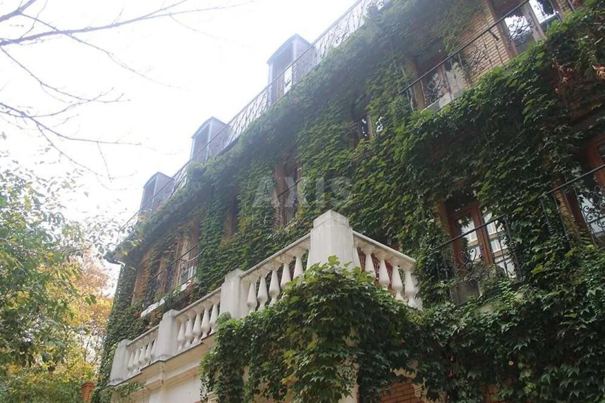 Объект торговли ул. Жилянская 72А, 1500м2667520