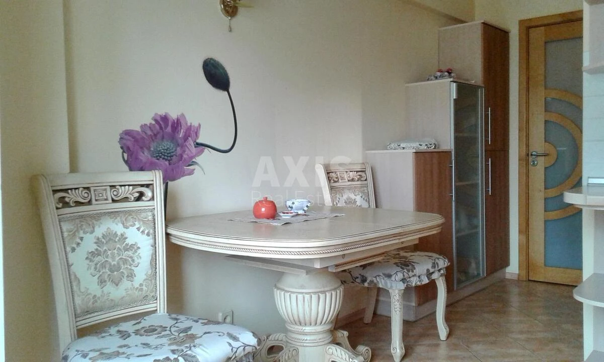 2k apartment vul. Velyka Vasyl'kivs'ka 124617670