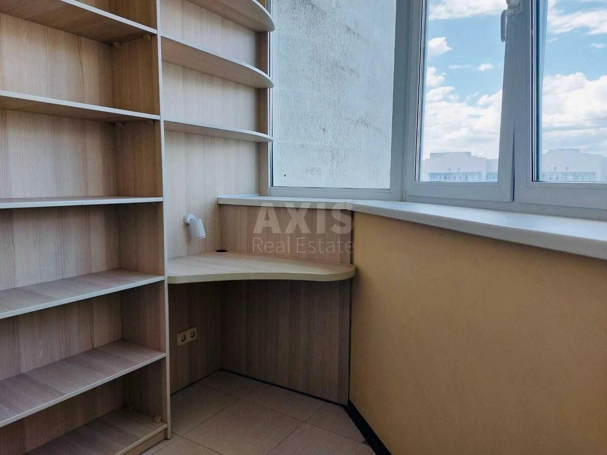 3k apartment vul. Yulia Zdanovska 54А696614