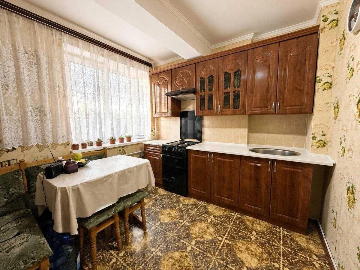 2к квартира пр-т Леся Курбаса 3Г