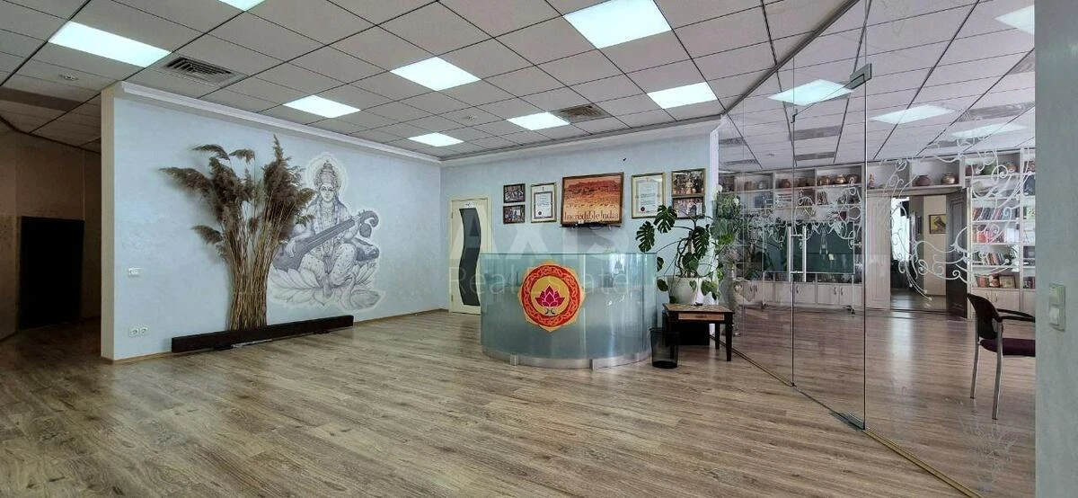 Офис бул. Леси Украинки 7Б, 200м2666591