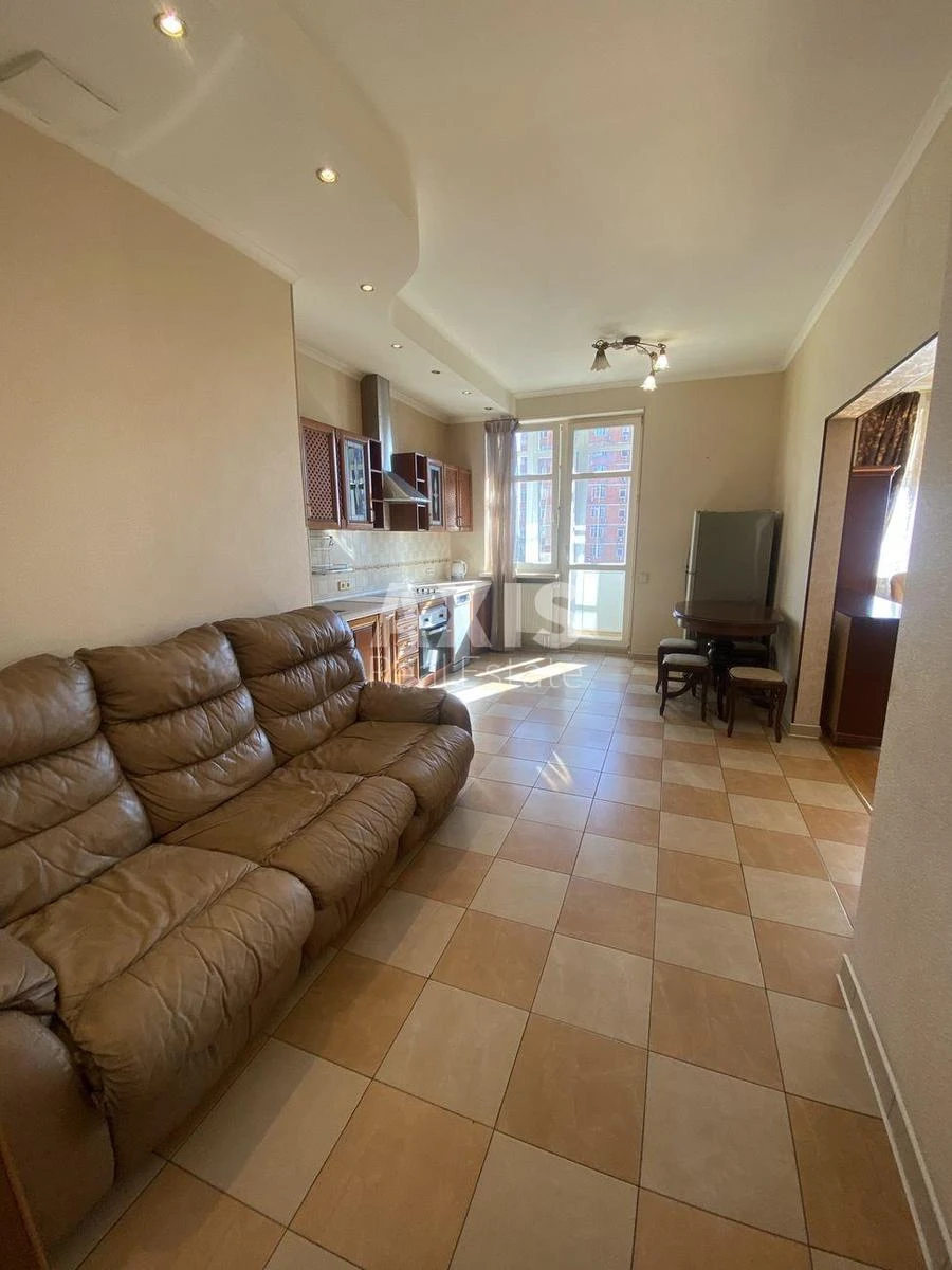 3k apartment vul. Jevgena Konoval'cja 32Б443782