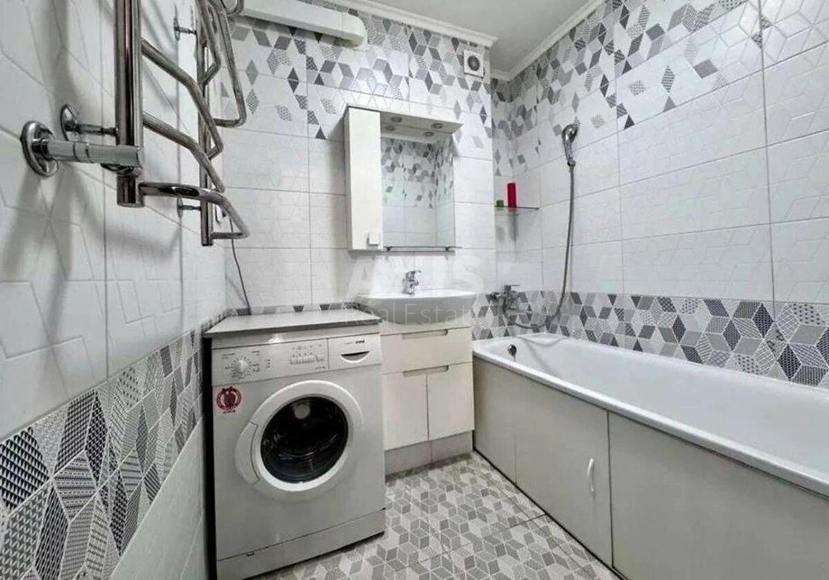 2k apartment vul. Radystiv 34М671105