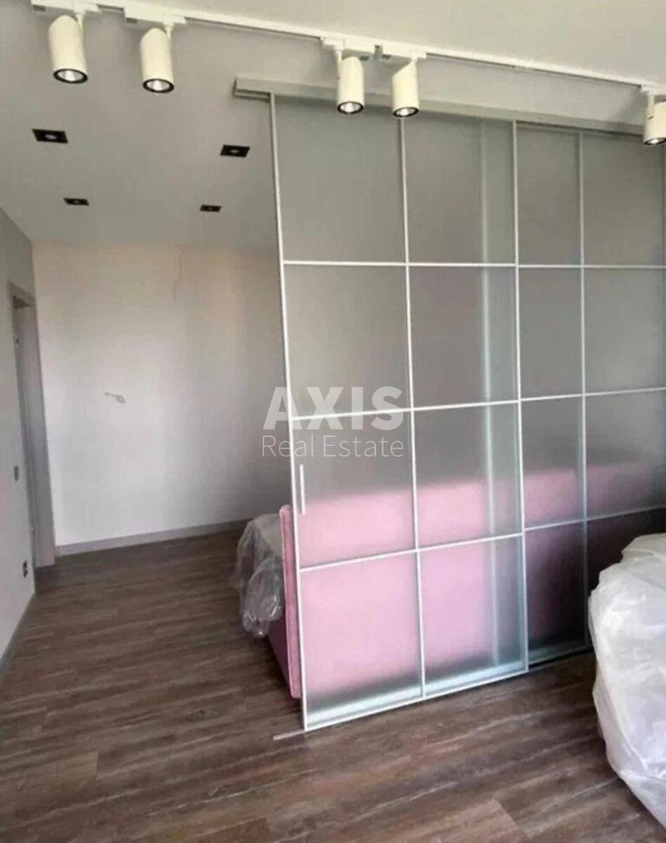 3k apartment vul. Garmatna Thirty-eight B699426