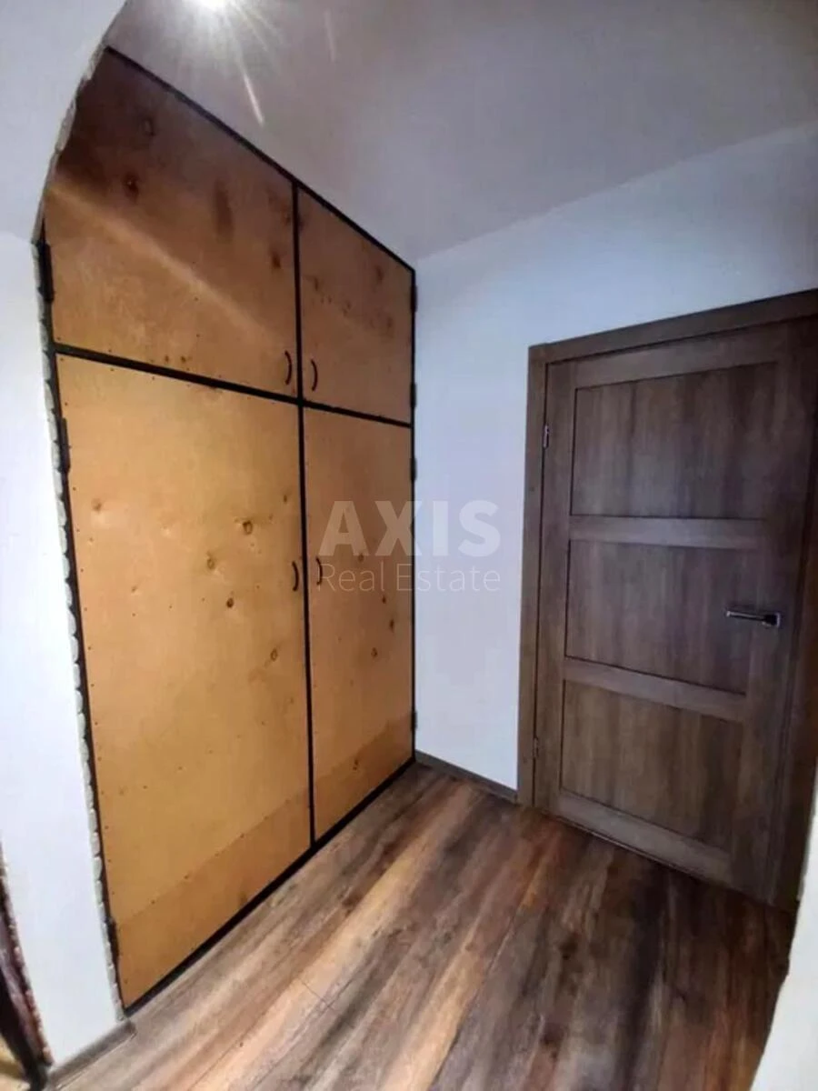 3k apartment vul. Ahmatovoi' Anny 43668366