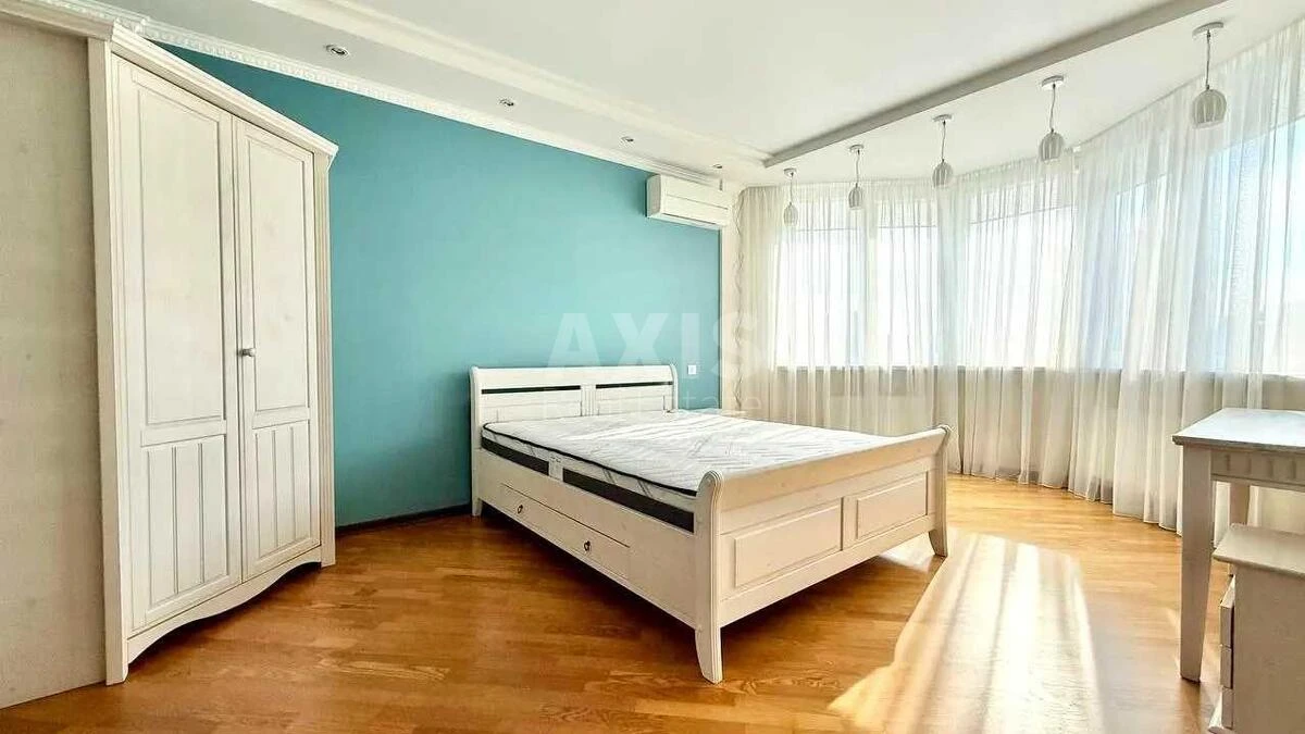 3k apartment vul. Yulia Zdanovska 75А700638