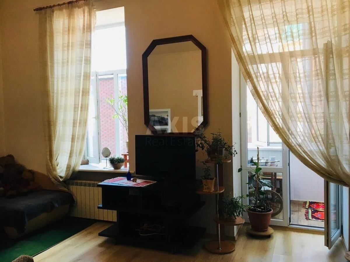 1k apartment vul. Antonovycha 23Б669445