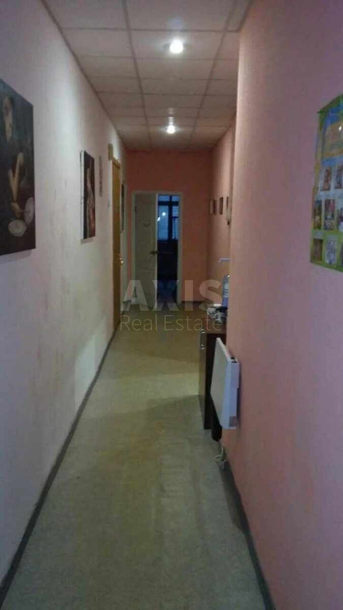 Trade object vul. Obolons'ka 21, 85m26707314