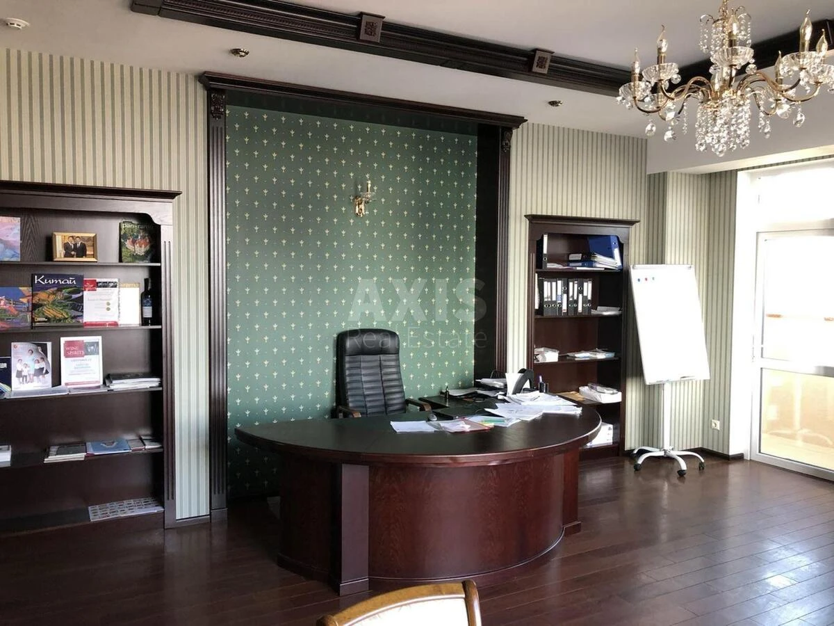 Office vul. Antonovycha 33В, 240m26759112