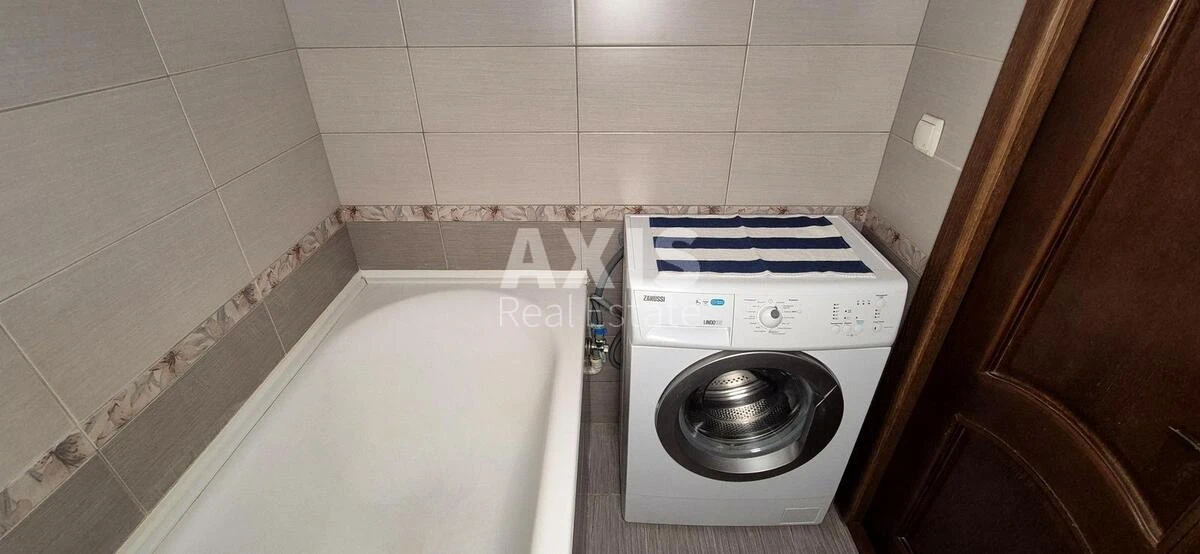 3k apartment pr-t Chervonoyi Kalyny 69А633469