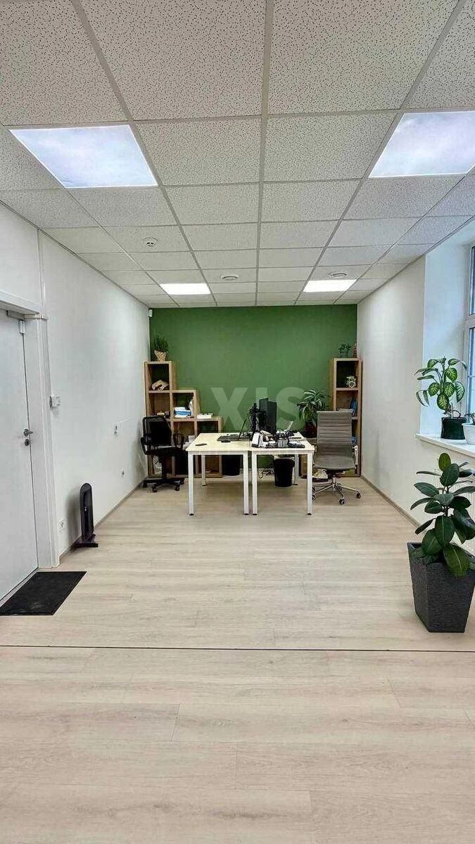 Office vul. Vozdvyzhens'ka 45, 150m2673100
