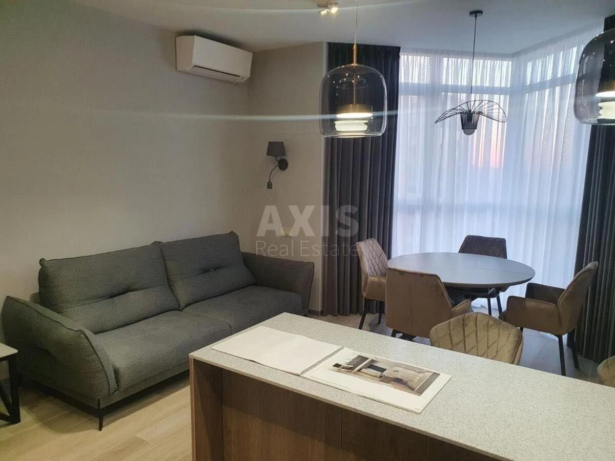 2к квартира ул. Андрея Верхогляда 4Б720092