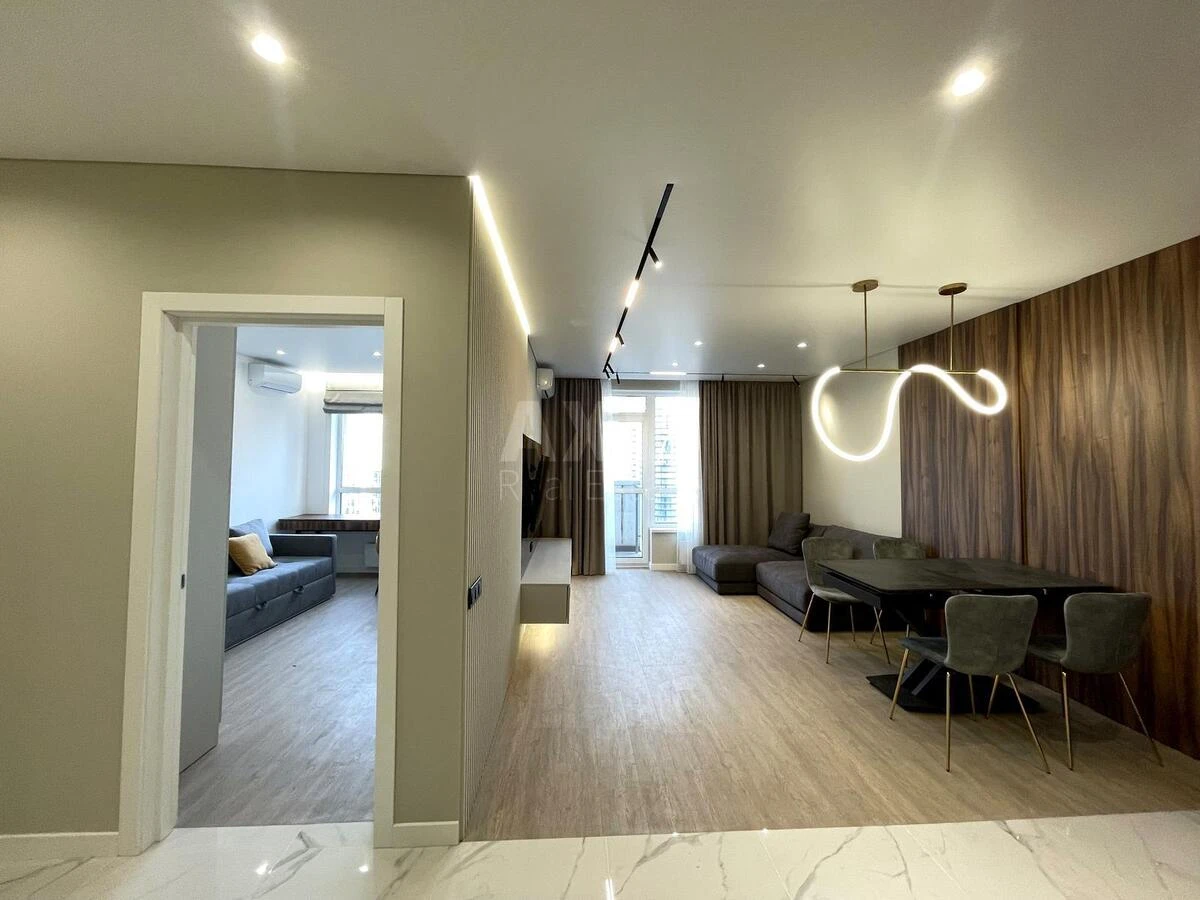 3k apartment vul. Osokors'ka 2А689868