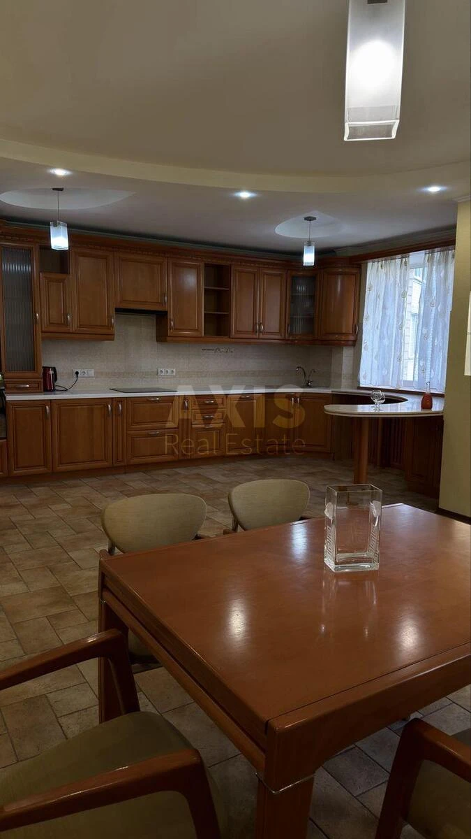 3k apartment vul. Vyshnjakivs'ka 13679680