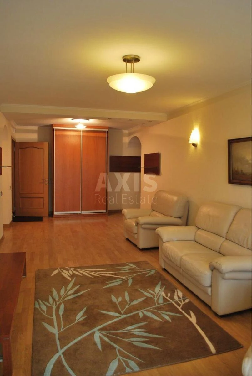 3k apartment vul. Sribnokil's'ka 20708230