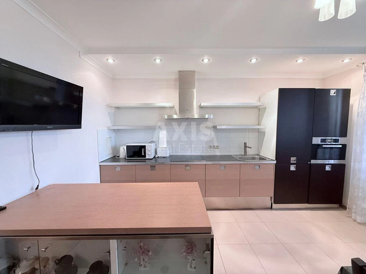 3к квартира ул. Голосеевская 13580309