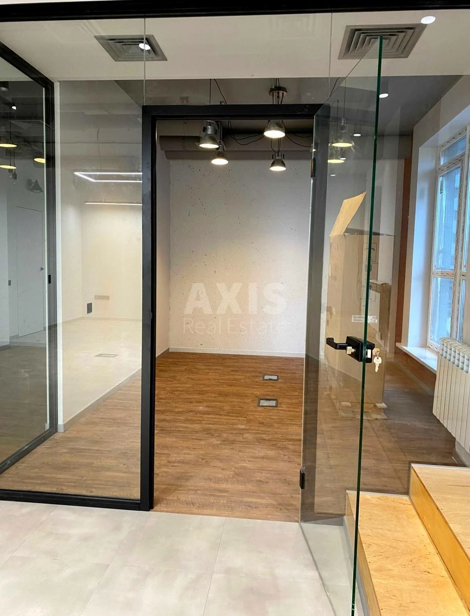 Офис ул. Андрея Верхогляда 14А, 125м2668700