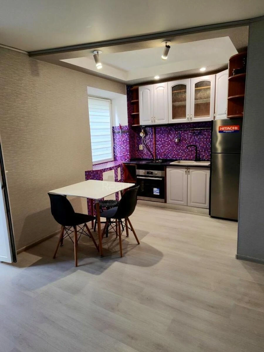 1k apartment vul. Degtjarivs'ka 28632860