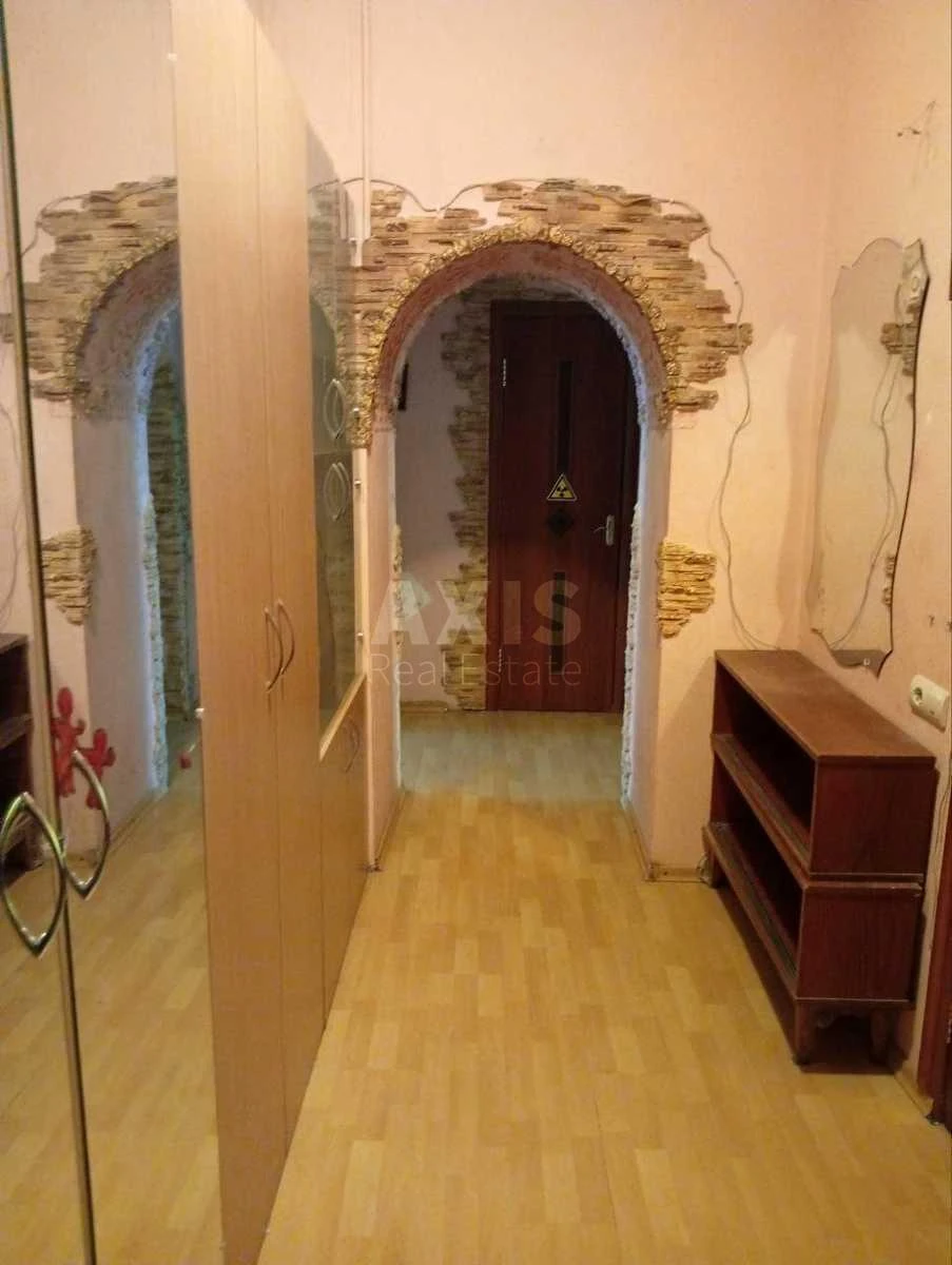 2к квартира ул. Краковская 4706055