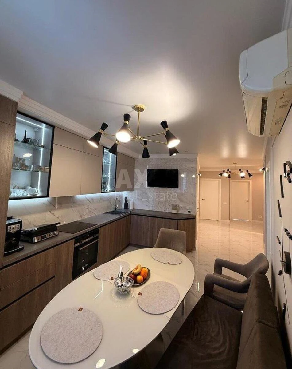 3k apartment vul. Sikors'kogo Igorja Aviakonstruktora 1А615563