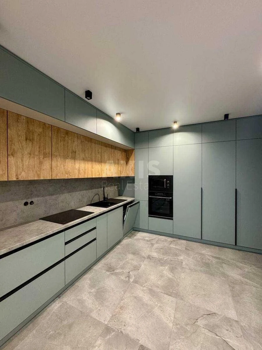 2k apartment vul. L'vivs'ka 15644480