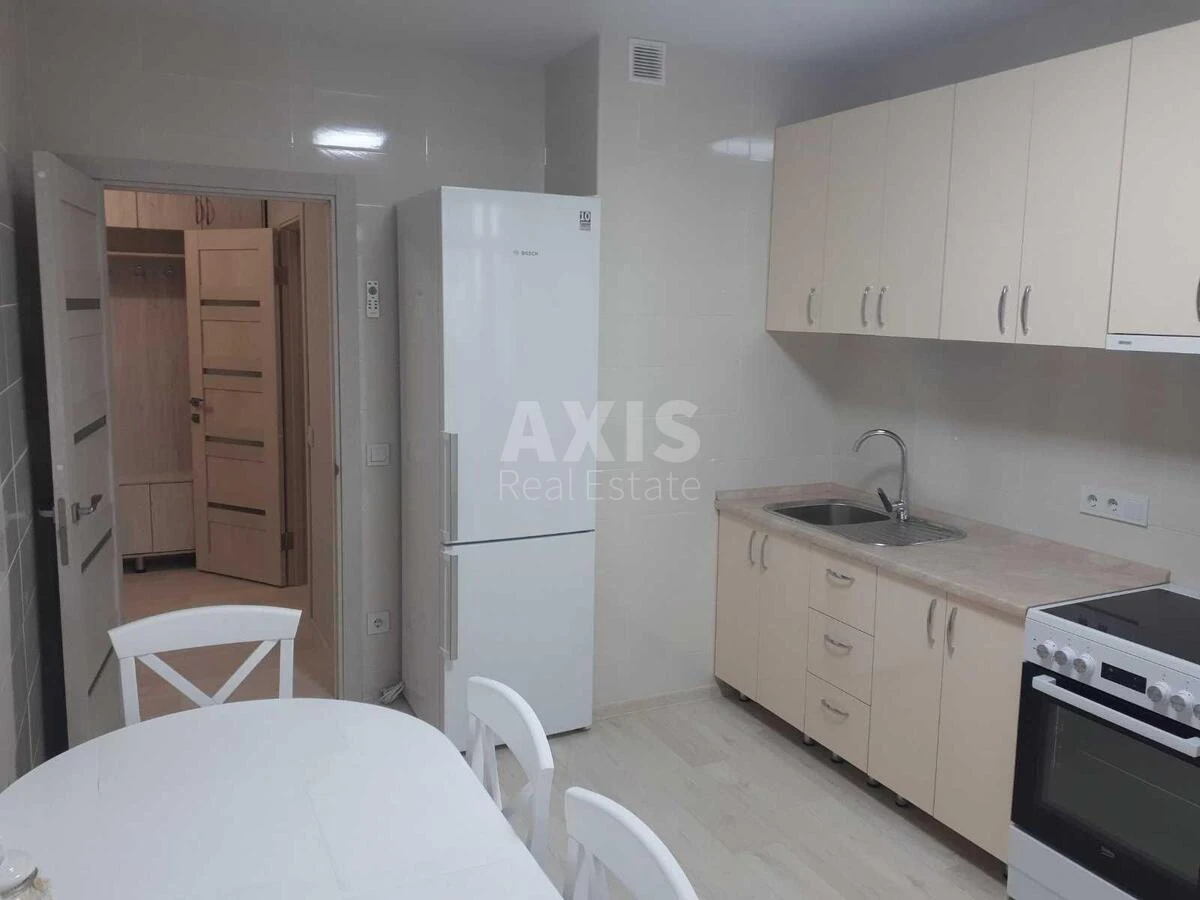 1k apartment vul. L'vivs'ka 15708451